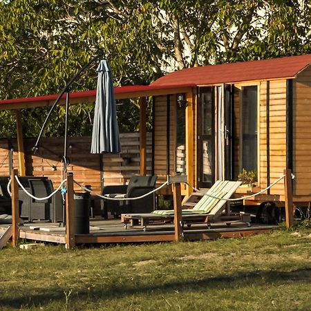 Roulotte „Douceur“ Villa Condom Exterior photo